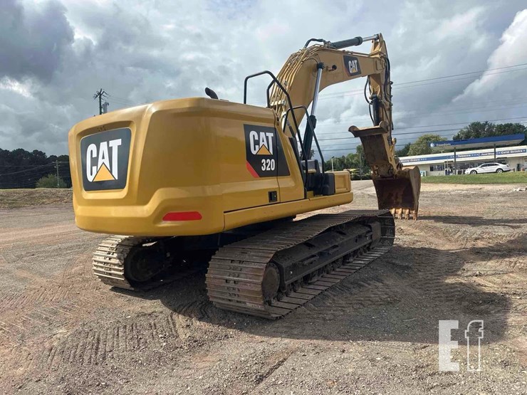 2019-caterpillar-320-image-37