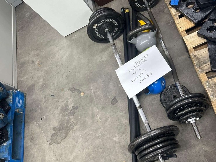 weight-racks-with-weights-image-4