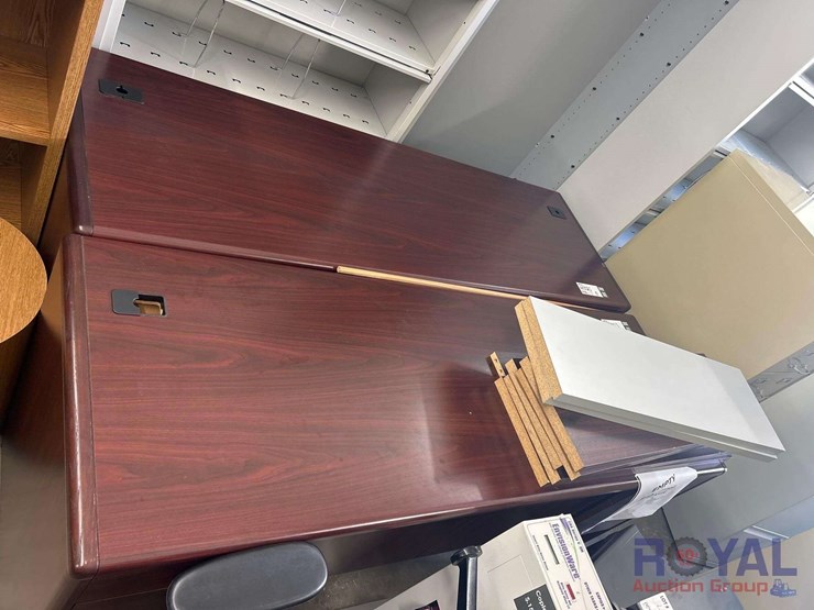 wood-office-furniture-image-10
