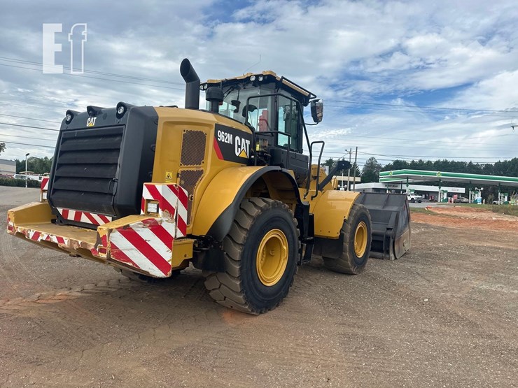 2020-caterpillar-962m-image-3