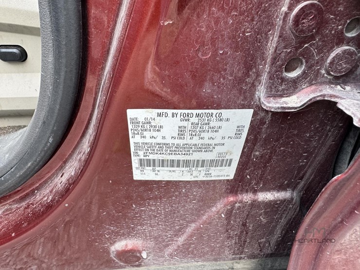 2014-ford-edge-image-14