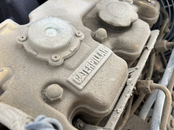 2005-caterpillar-cb-224e-image-10