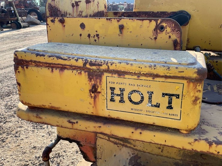 caterpillar-d4-image-28