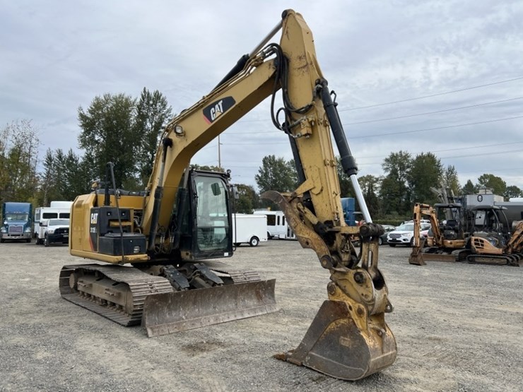 2013-caterpillar-312e-image-2