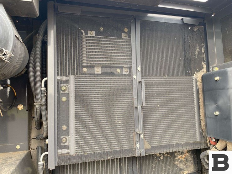 case-cx160d-image-42
