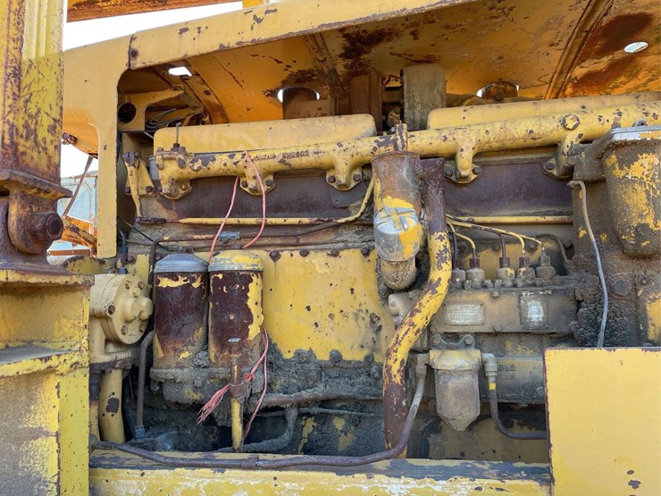caterpillar-d8-image-11