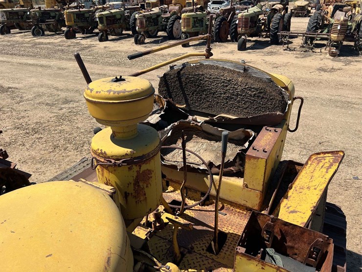 caterpillar-d6-image-17