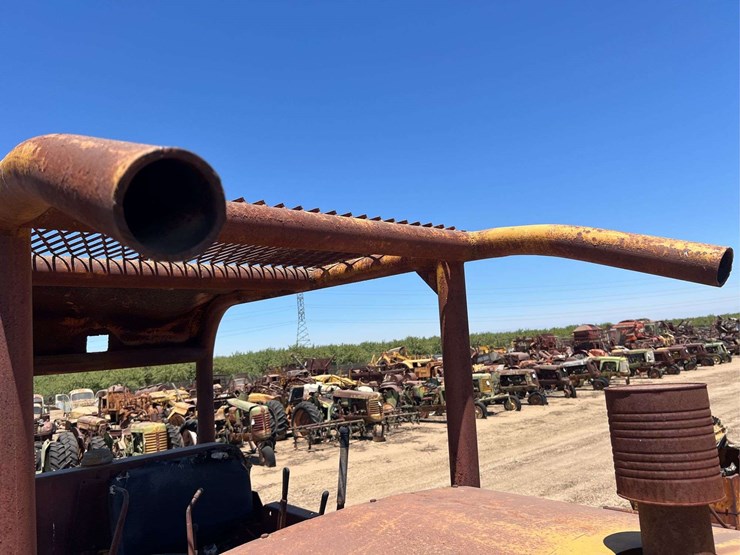caterpillar-d8-image-29