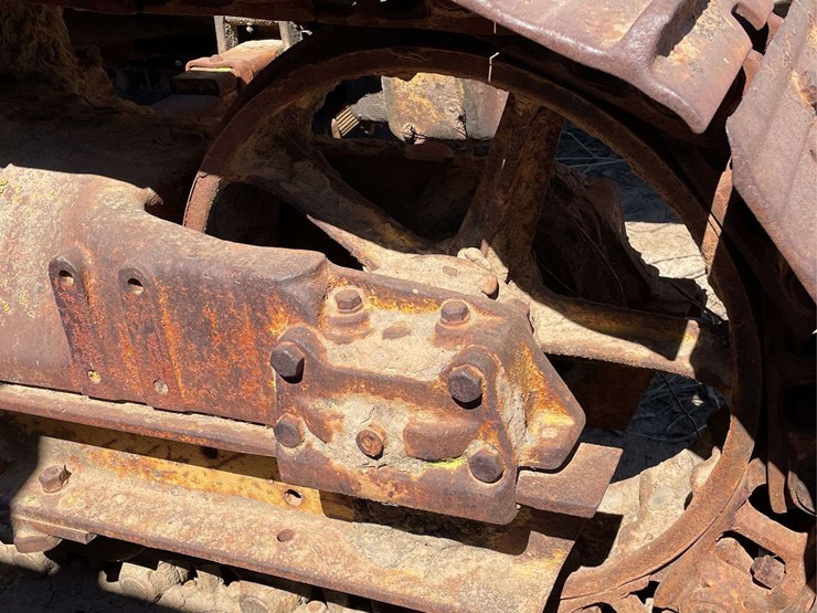 caterpillar-rd6-image-24