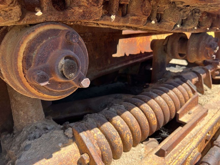 caterpillar-d6-image-94
