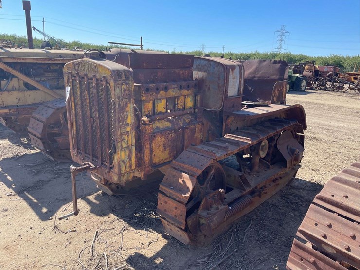 caterpillar-twenty-image-2