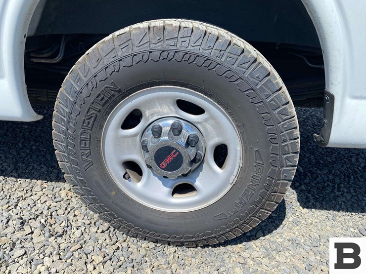 2019-gmc-3500-image-12