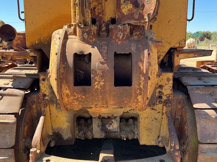 caterpillar-d8-image-35