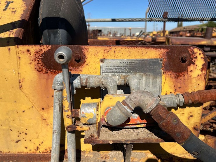 caterpillar-d4-image-26