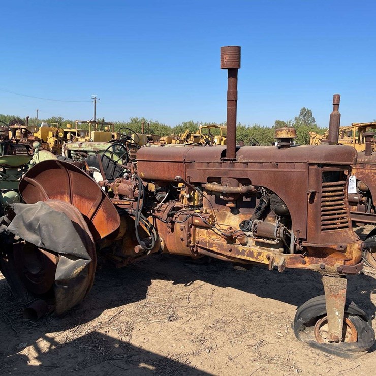 MINNEAPOLIS MOLINE UTU