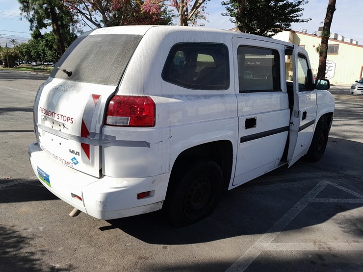 lot#---2012-vpg-mv-1-handicap-van-image-4