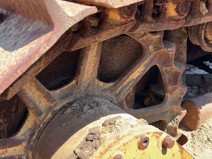 caterpillar-d6-image-105