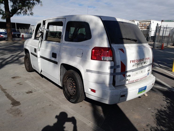 lot#---2012-vpg-mv-1-handicap-van-image-3