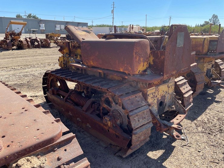 caterpillar-d4-image-4