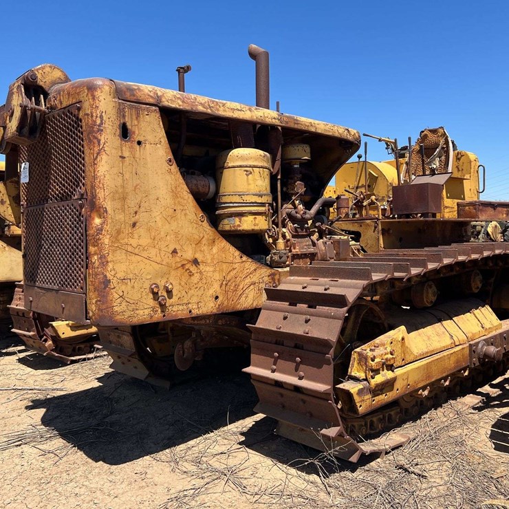 CATERPILLAR D8