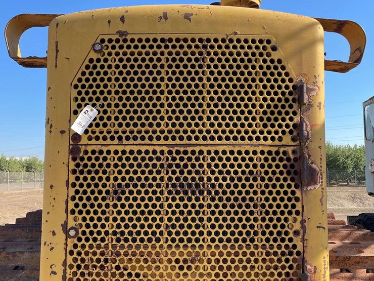 caterpillar-d8-image-8