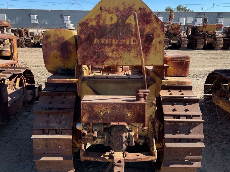 caterpillar-d4-image-7