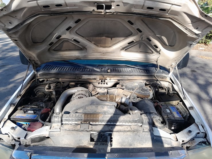 2004-ford-f550-image-7