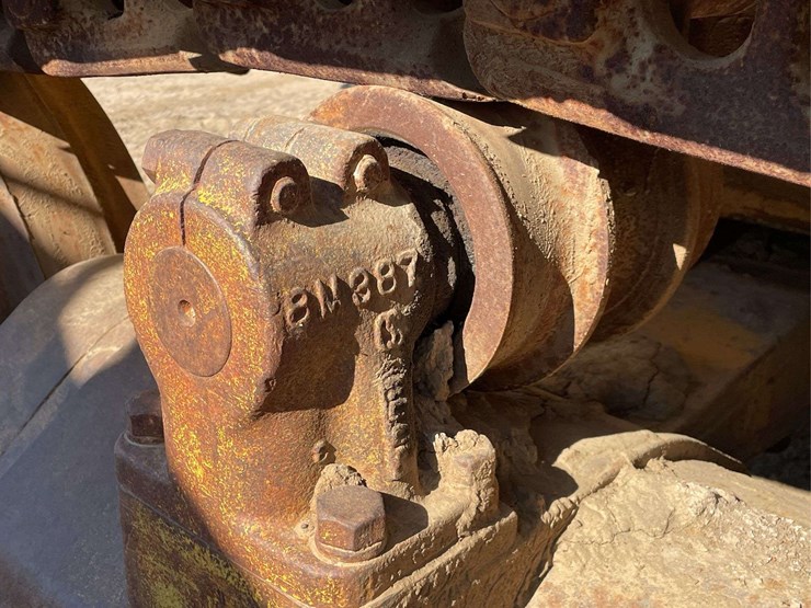 caterpillar-d8-image-26
