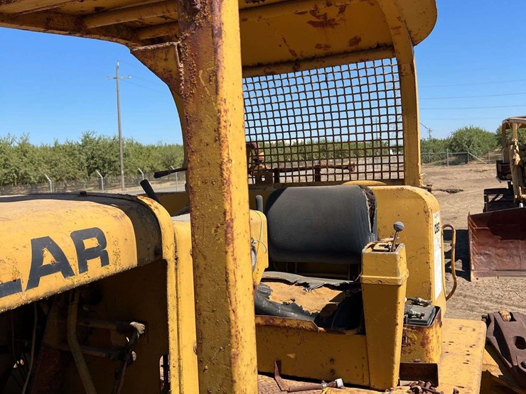 caterpillar-d9g-image-60