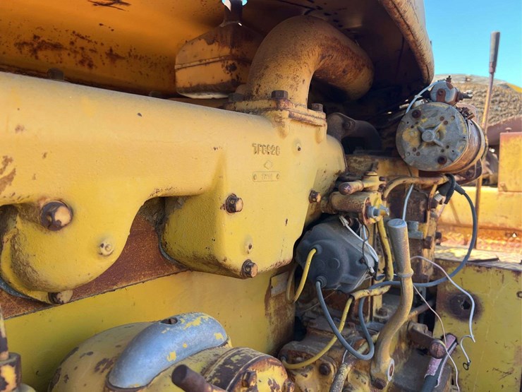 caterpillar-d6-image-60