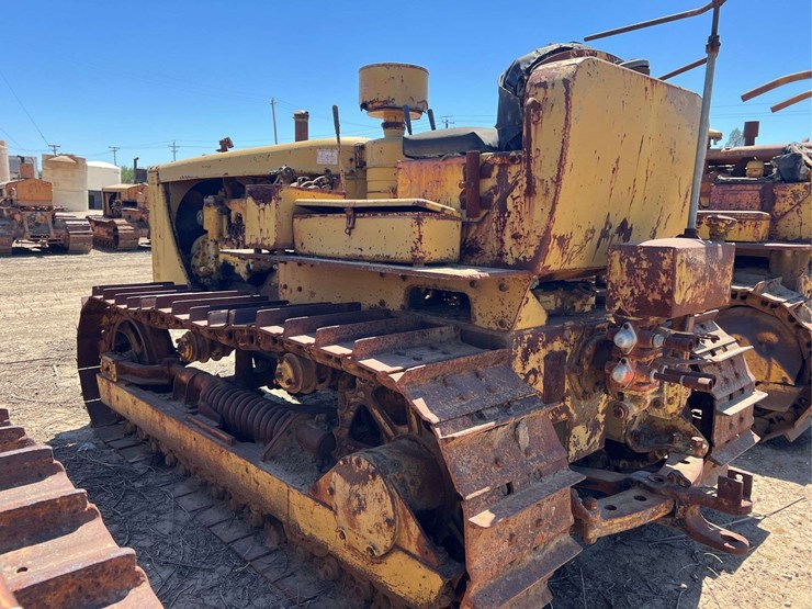 caterpillar-d6-image-13