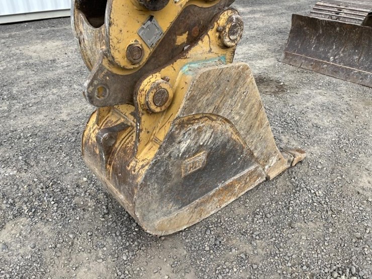 2013-caterpillar-312e-image-12
