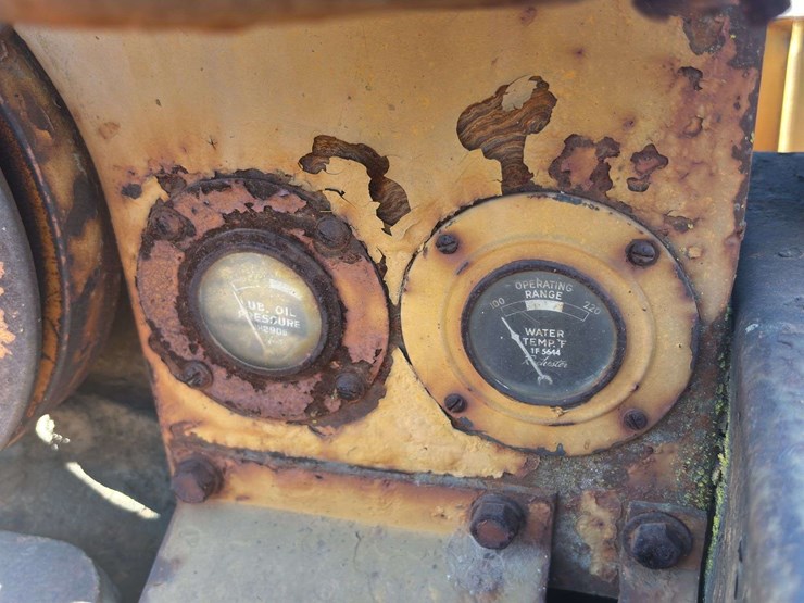 caterpillar-d2-image-56