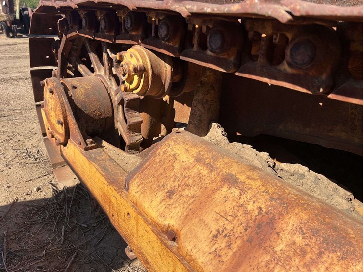 caterpillar-d6-image-71