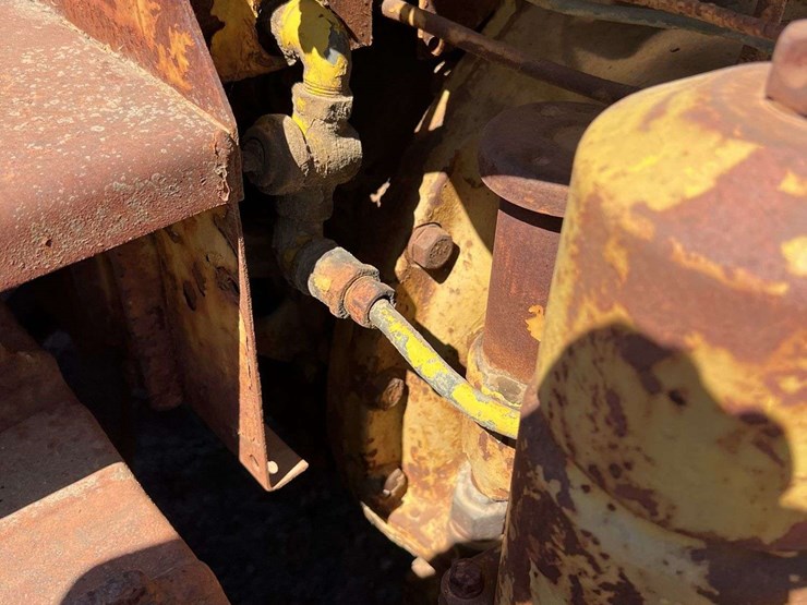 caterpillar-rd6-image-79