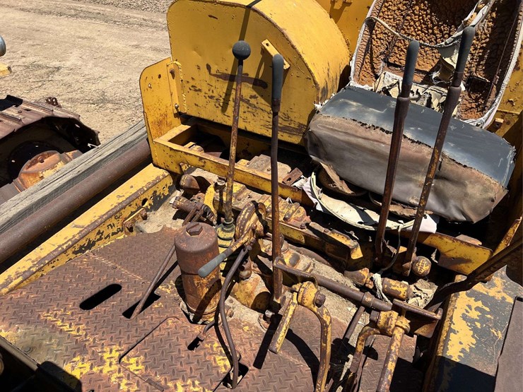 caterpillar-d8-image-20