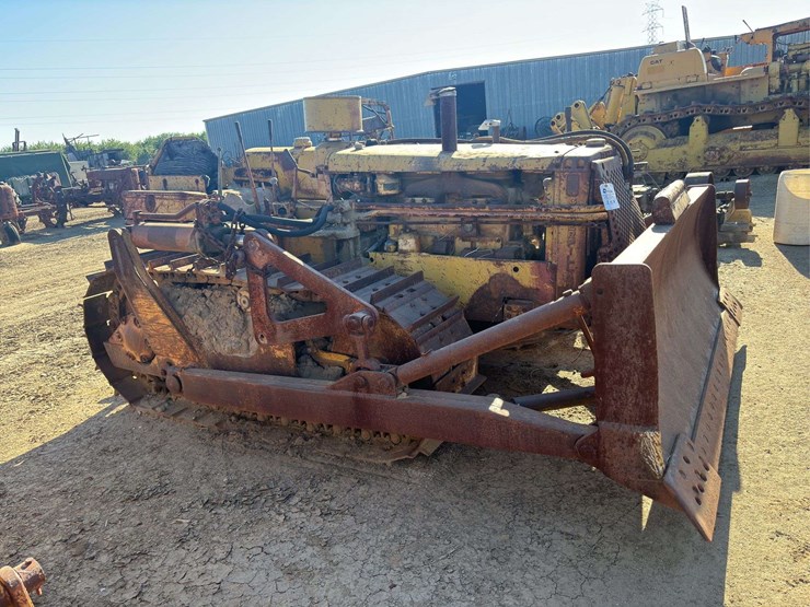 caterpillar-d4-image-6