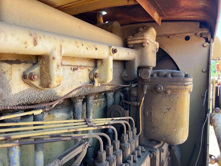 caterpillar-d8-image-33