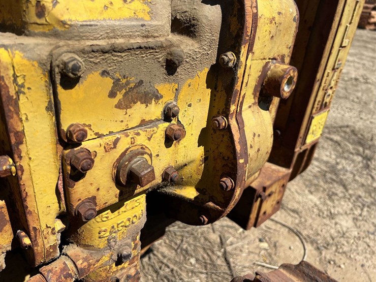 caterpillar-rd6-image-81