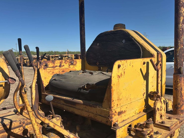 caterpillar-d4-image-57