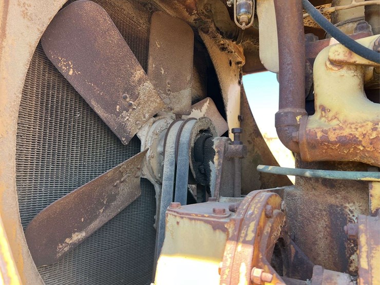 caterpillar-d8-image-66