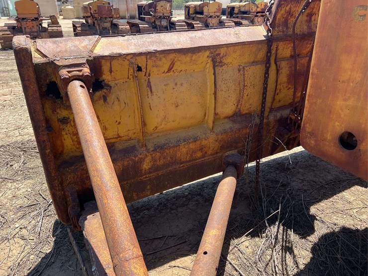 caterpillar-d8-image-86