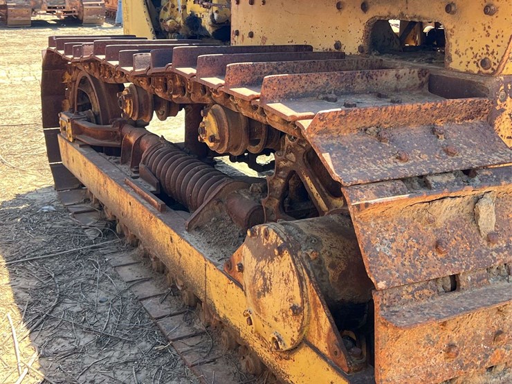 caterpillar-d6-image-94