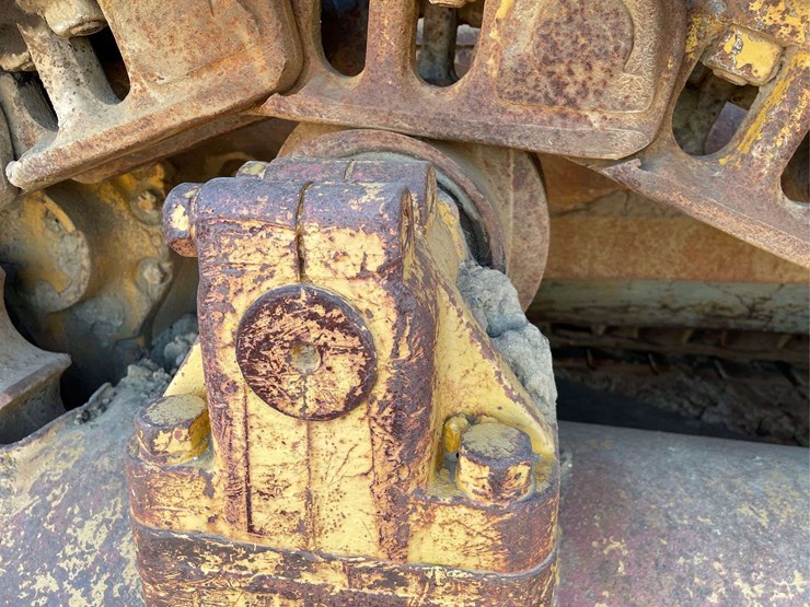 caterpillar-d9g-image-18