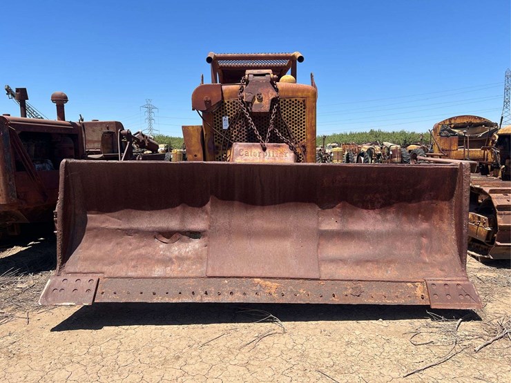 caterpillar-d8-image-3