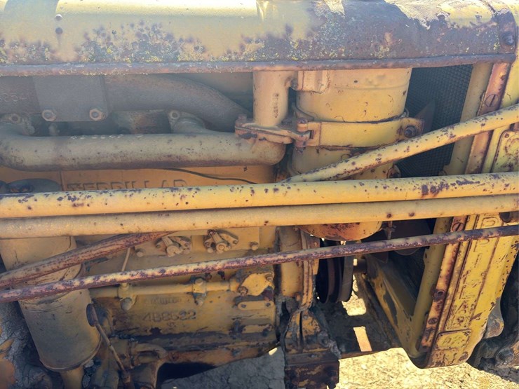 caterpillar-d2-image-23