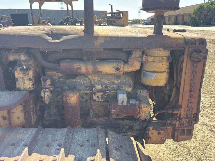 caterpillar-d4-image-15