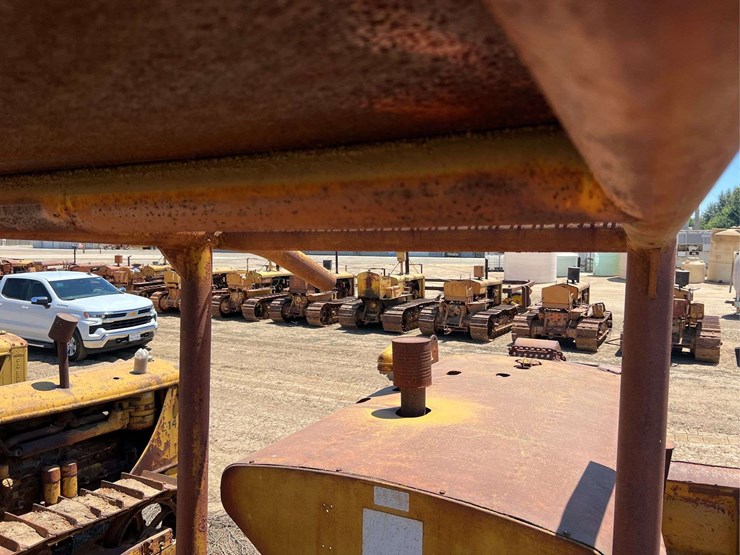 caterpillar-d8-image-22