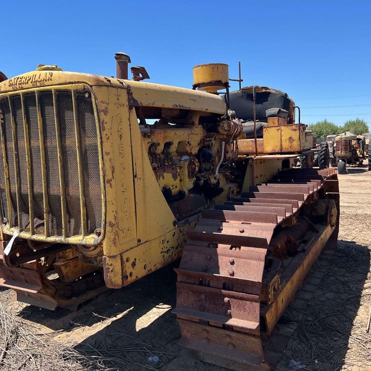 CATERPILLAR D6
