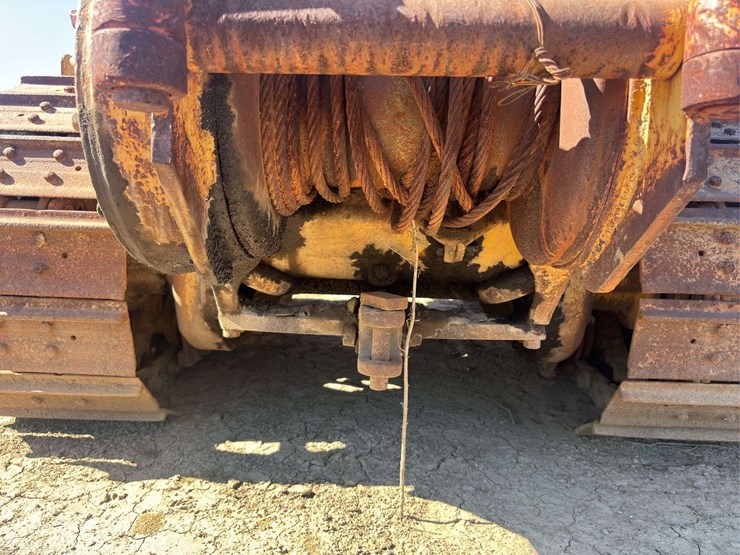 caterpillar-d4-image-39